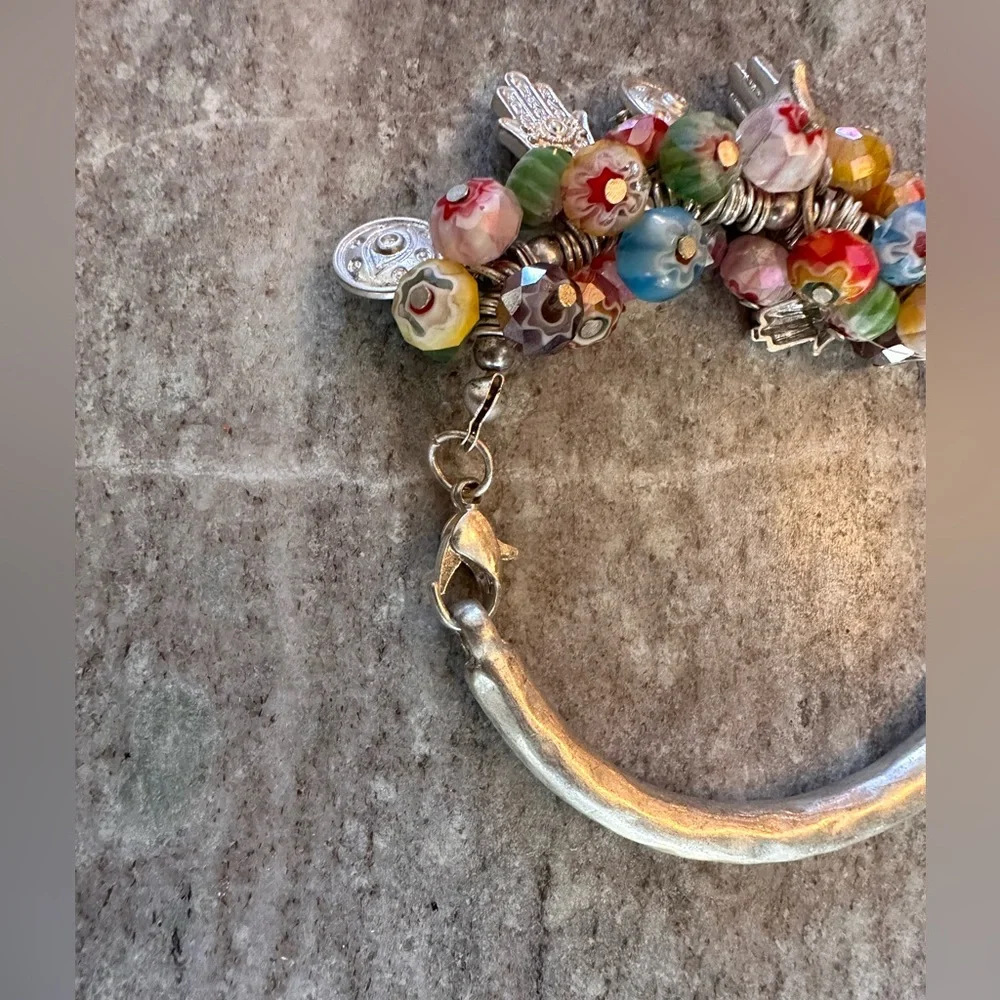 Silver & Glass Beaded Bracelet Ft Evil Eye & Hamsa - Picture 3 of 4